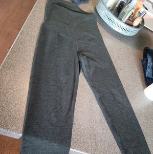 Maternity leggings